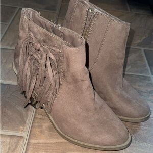 Women's Fringe Ankle Boots